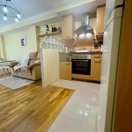 Apt Centro con Terracita Rua Cuba ツ Rias Baixas Rentals Apartment