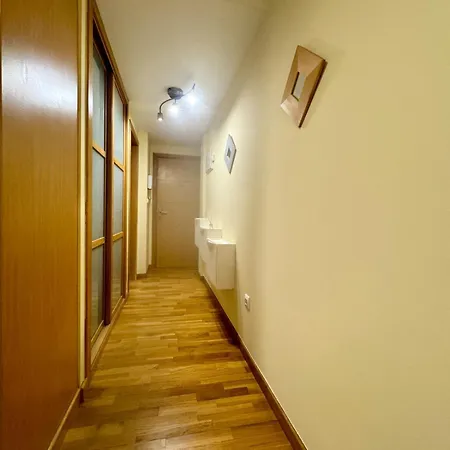 Apartment Apt Centro con Terracita Rua Cuba ツ Rias Baixas Rentals