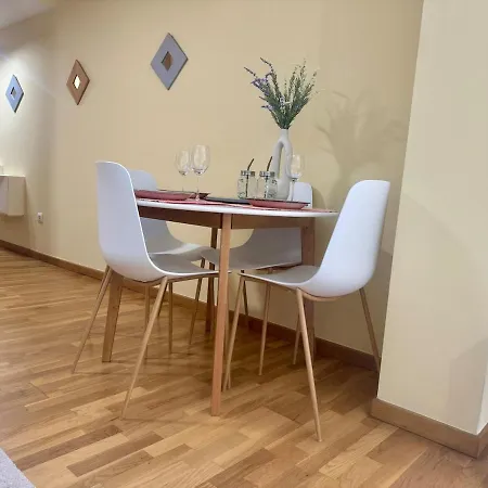 Apt Centro con Terracita Rua Cuba ツ Rias Baixas Rentals Apartment *