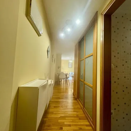 Apt Centro con Terracita Rua Cuba ツ Rias Baixas Rentals Apartment