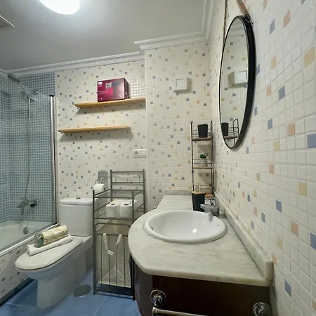 Apt Centro con Terracita Rua Cuba ツ Rias Baixas Rentals